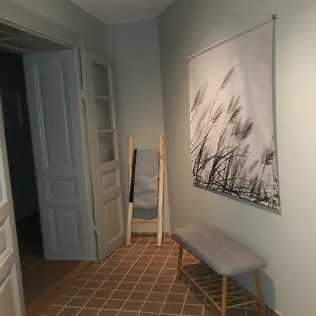 Zrinyi 15 Apartment